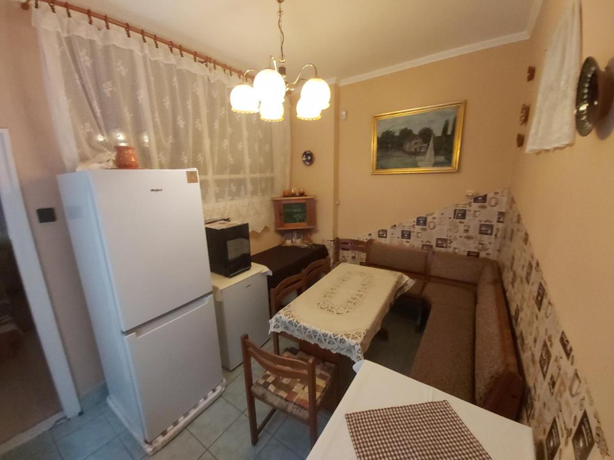 Vár-lak Vendégház Szendro Exterior foto